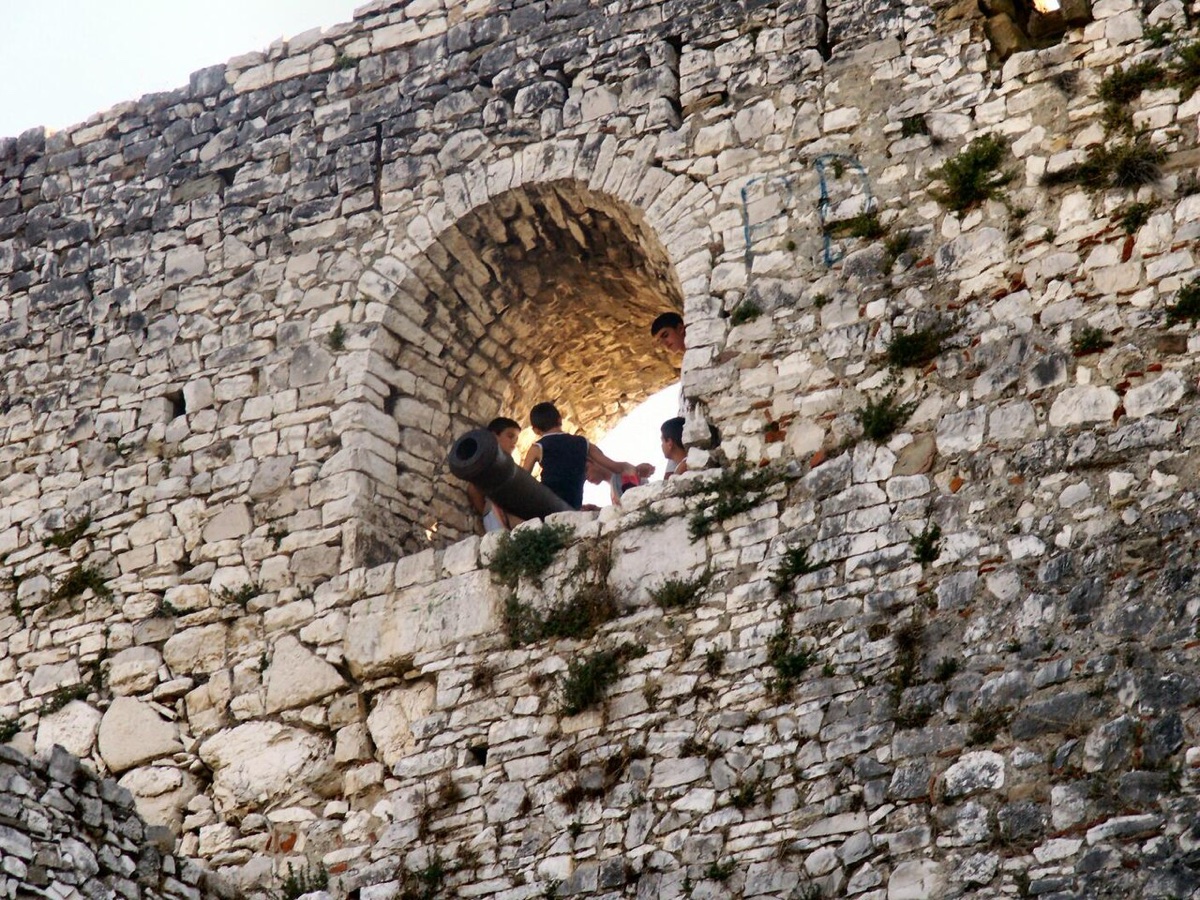 Berat Old Town (City of a Thousand Windows, UNESCO)