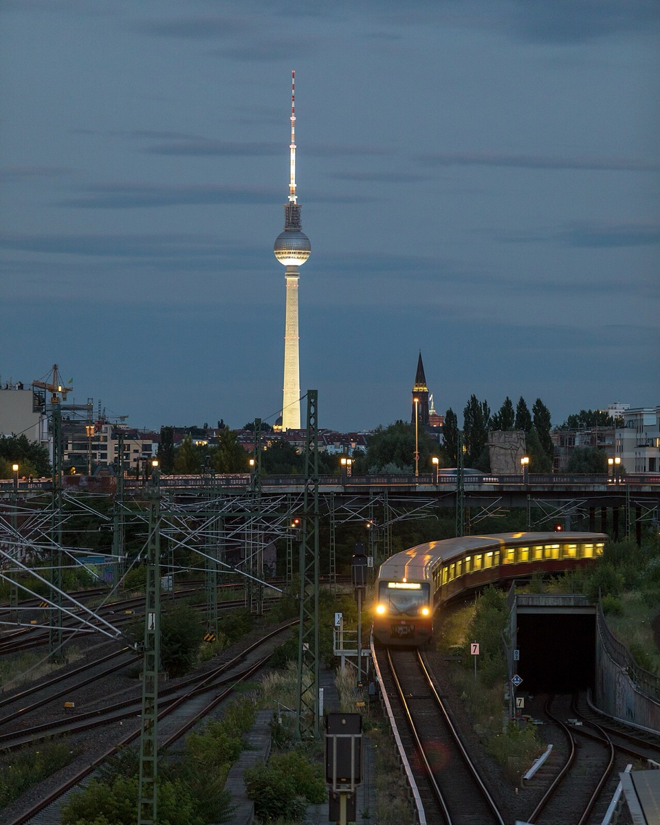Berlin TV Tower (Fernsehturm)